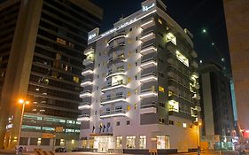 Mena Plaza Hotel al Barsha 4*